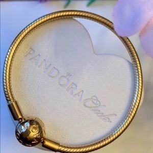 PANDORA bracelet